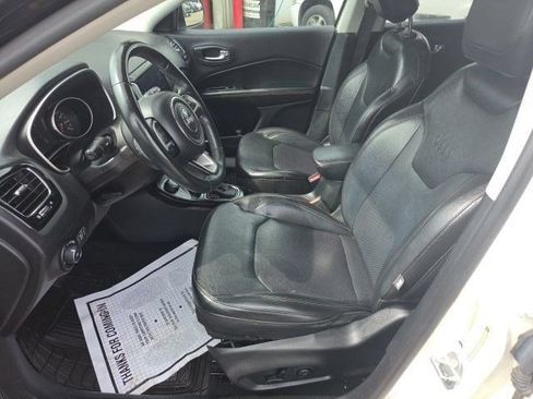 Used 2018 Jeep Compass Limited AWD/4WD image 13