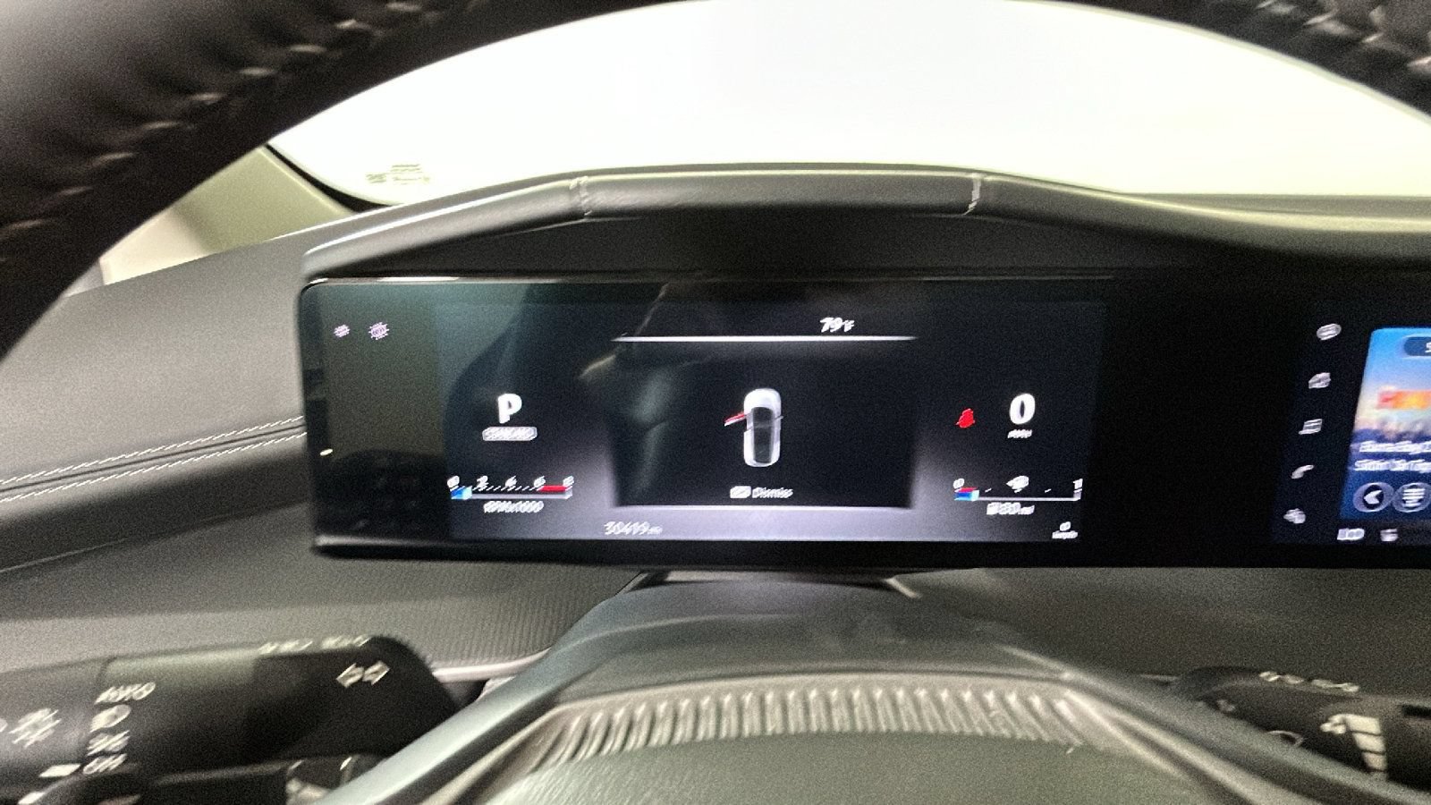 Used 2025 Nissan Murano SV FWD image 21
