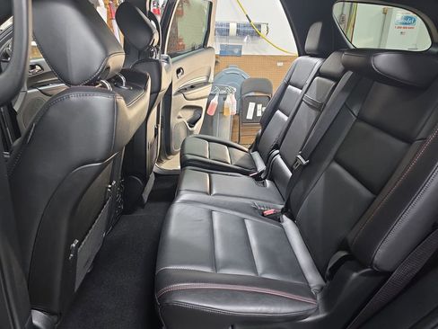 Used 2025 Dodge Durango GT image 14