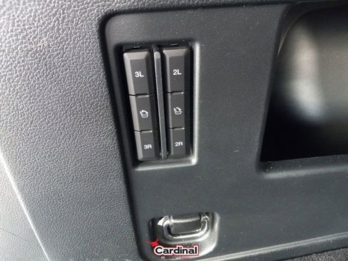 Used 2020 Ford Expedition XLT w/ Equipment Group 202A image 11