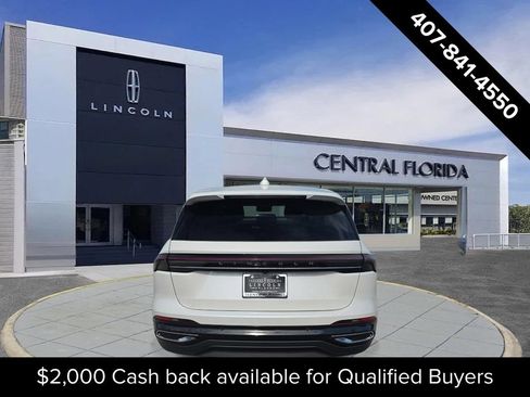 New 2026 Lincoln Nautilus Premier AWD/4WD image 4