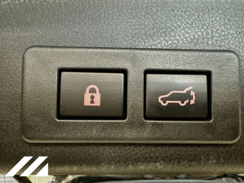 Used 2023 Subaru Ascent Limited w/ Technology Package AWD/4WD image 29