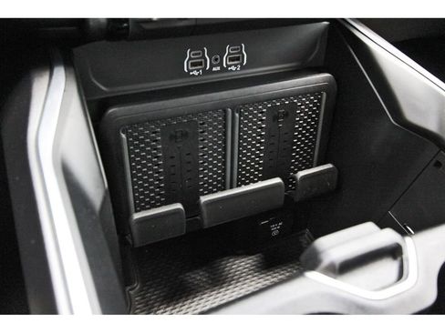 Used 2025 RAM 2500 Laramie w/ Night Edition AWD/4WD image 26