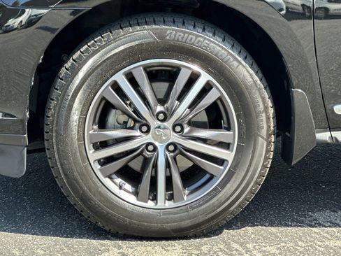 Used 2019 INFINITI QX60 Luxe w/ Essential Package FWD image 34