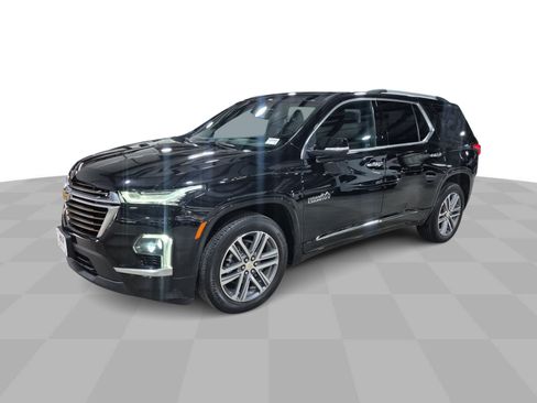 Certified 2023 Chevrolet Traverse High Country AWD/4WD image 1