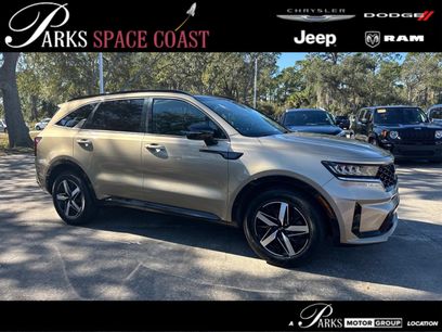 Used 2021 Kia Sorento S w/ Panoramic Sunroof Package