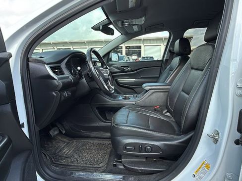 Used 2020 GMC Acadia SLT image 4