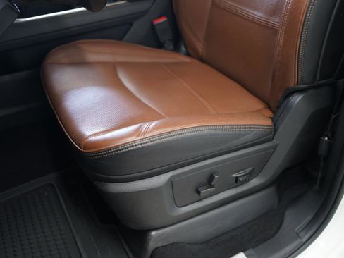 Used 2022 RAM 2500 Limited image 27