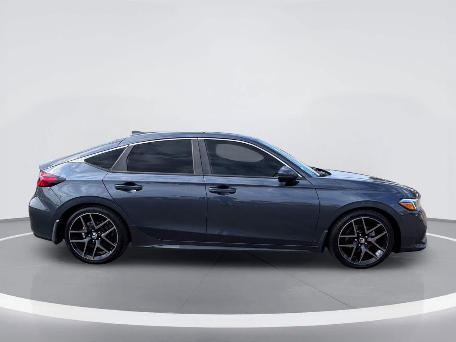 Used 2022 Honda Civic Sport Touring image 10