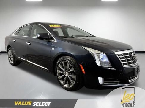 Used 2013 Cadillac XTS Luxury w/ Driver Awareness Package FWD image 8