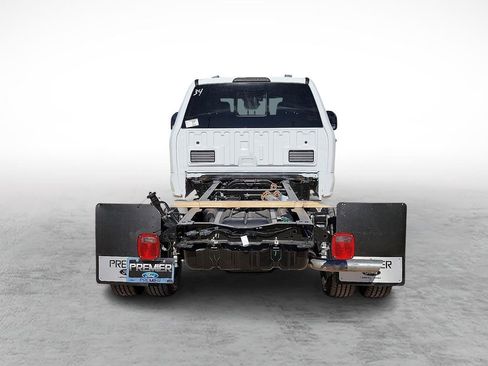New 2026 Ford F350 XL w/ XL Chrome Package image 9