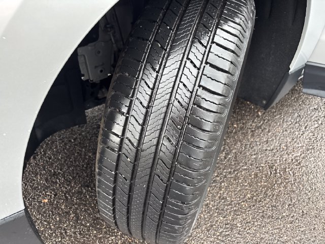 Used 2018 Chevrolet Equinox LT AWD/4WD image 11