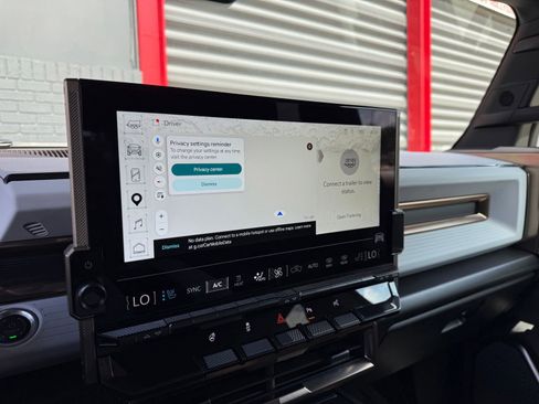 Used 2025 GMC Hummer EV 3X AWD/4WD image 26