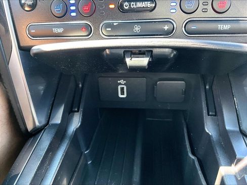 Used 2019 Ford Explorer Platinum AWD/4WD image 34