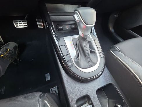 Used 2024 Kia Forte GT-Line image 22