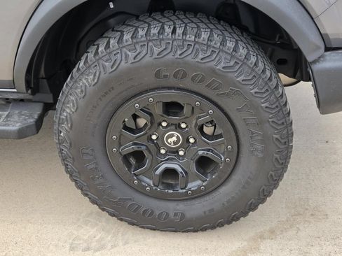 Used 2024 Ford Bronco Wildtrak AWD/4WD image 8
