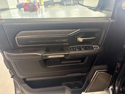 Used 2020 RAM 3500 Limited AWD/4WD image 18