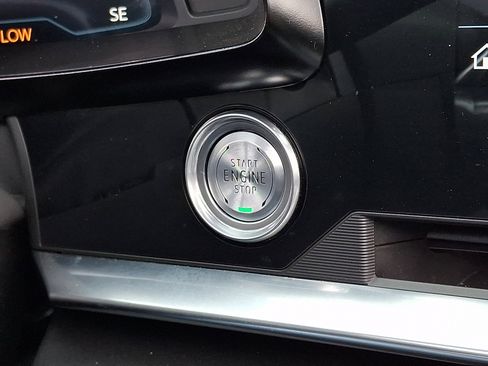 Certified 2023 Chevrolet Corvette Stingray Preferred Conv w/ 2LT image 23