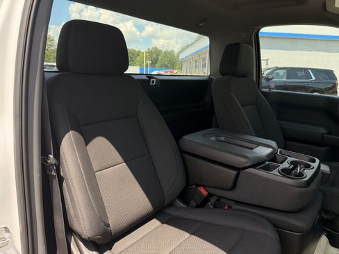 Used 2025 Chevrolet Silverado 1500 W/T RWD image 33