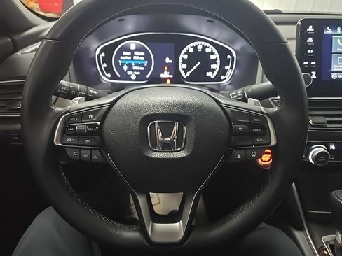Used 2022 Honda Accord Sport image 18