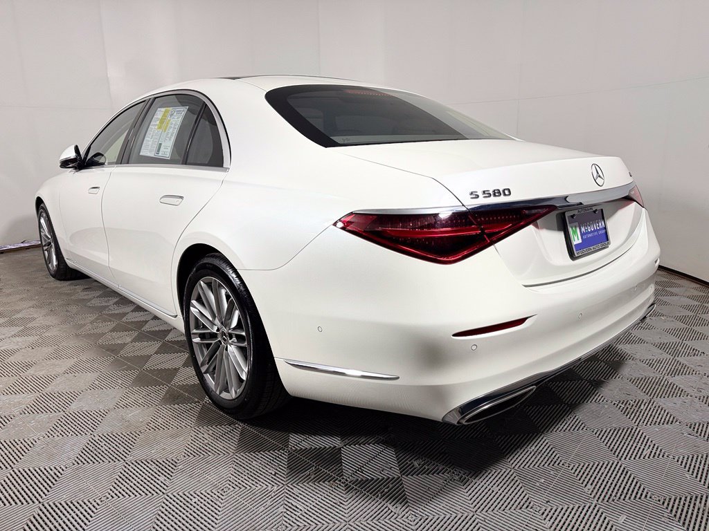 Used 2023 Mercedes-Benz S 580 4MATIC Sedan image 4