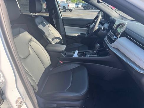 New 2026 Jeep Compass Limited AWD/4WD image 14