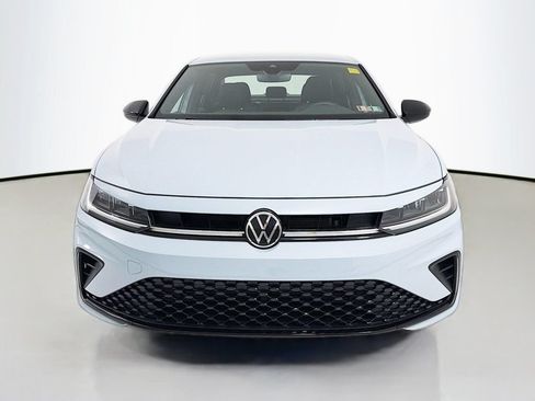 Used 2026 Volkswagen Jetta Sport FWD image 2