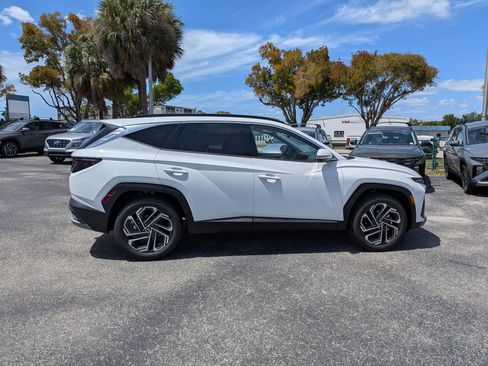 New 2026 Hyundai Tucson SEL Plus FWD image 3