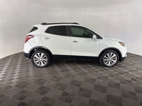 Used 2019 Buick Encore Preferred image 6