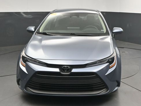 Certified 2024 Toyota Corolla LE image 2