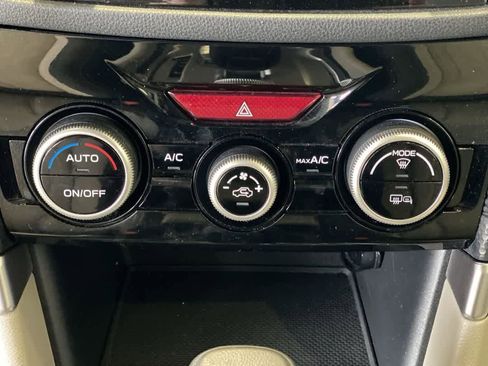 Used 2022 Subaru Forester Premium image 21