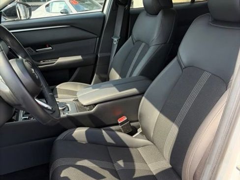 Certified 2025 MAZDA CX-50 AWD 2.5 S w/ Accent Package image 12