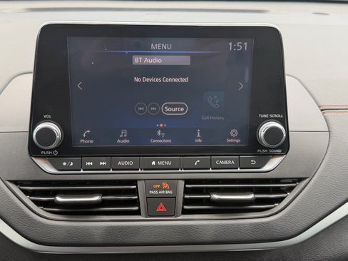 Certified 2022 Nissan Altima 2.5 SR FWD image 17