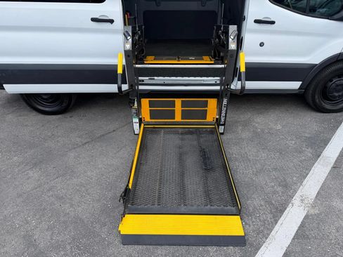 Used 2015 Ford Transit 350 XL RWD image 24