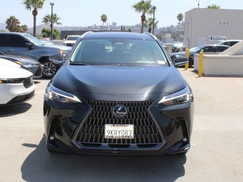 Certified 2024 Lexus NX 250 FWD image 2