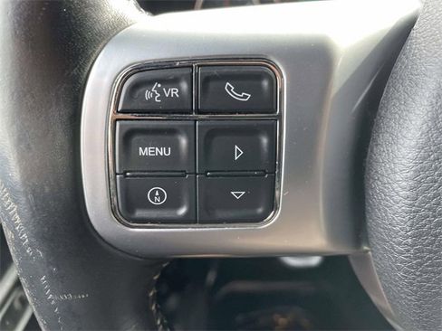 Used 2015 Jeep Wrangler Sport image 15