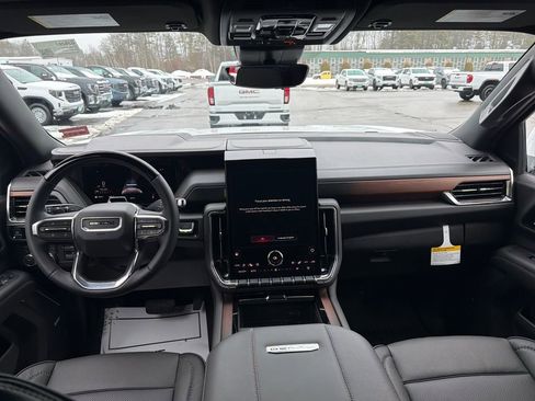 New 2026 GMC Yukon Denali w/ Denali Reserve Package image 18