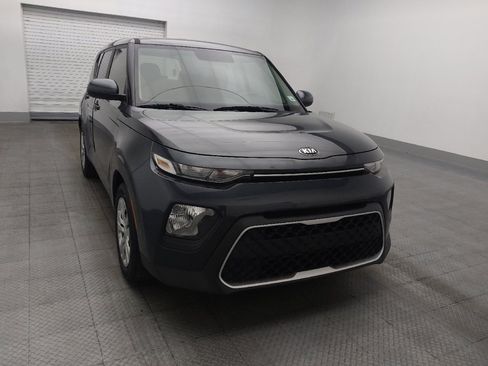 Used 2020 Kia Soul LX image 14