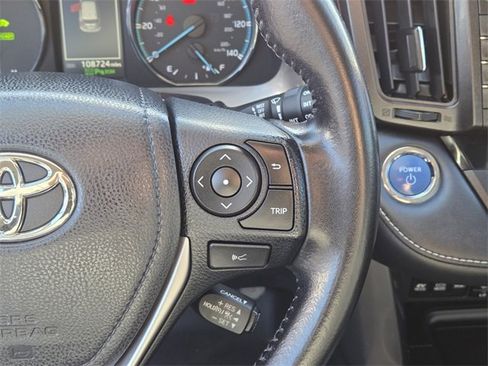 Used 2017 Toyota RAV4 Limited image 20