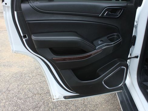 Used 2018 GMC Yukon SLT AWD/4WD image 41