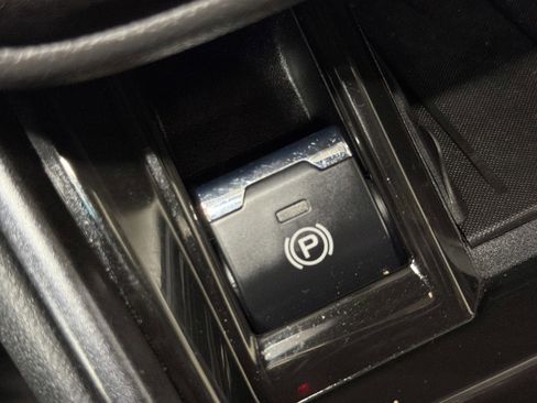 Used 2022 Subaru Outback Wilderness image 30