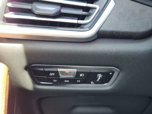 Used 2022 BMW X5 sDrive40i w/ M Sport Package RWD image 20