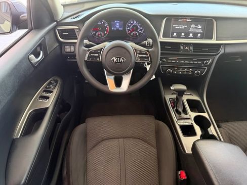 Used 2020 Kia Optima LX FWD image 10