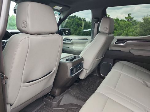 Certified 2025 GMC Sierra 1500 SLT w/ SLT Premium Package AWD/4WD image 14