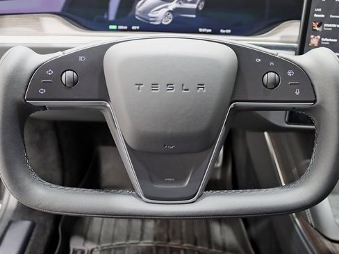 Used 2023 Tesla Model S Standard Range image 15