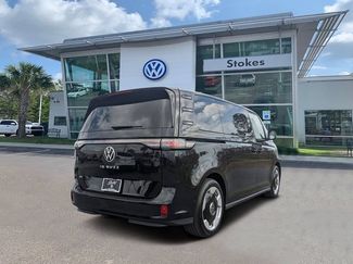 New 2025 Volkswagen ID. Buzz Pro S RWD video 3