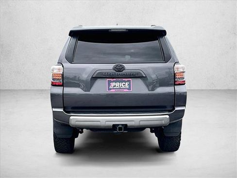 Used 2021 Toyota 4Runner TRD Off-Road Premium w/ Moonroof Package AWD/4WD image 4