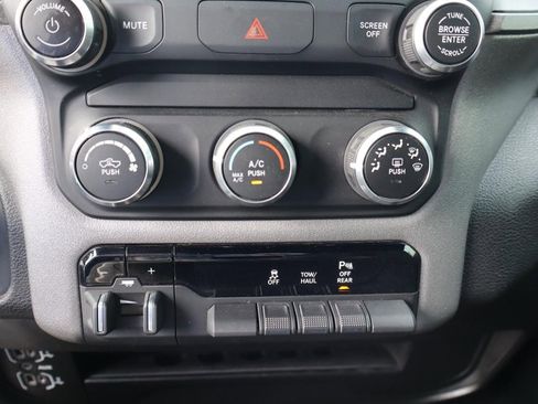 Used 2021 RAM 2500 Tradesman AWD/4WD image 16