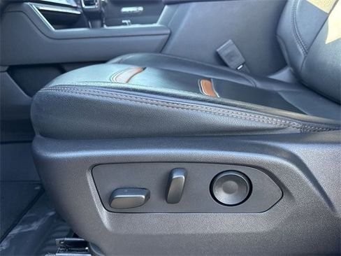 Used 2024 GMC Sierra 1500 AT4 w/ Technology Package image 12