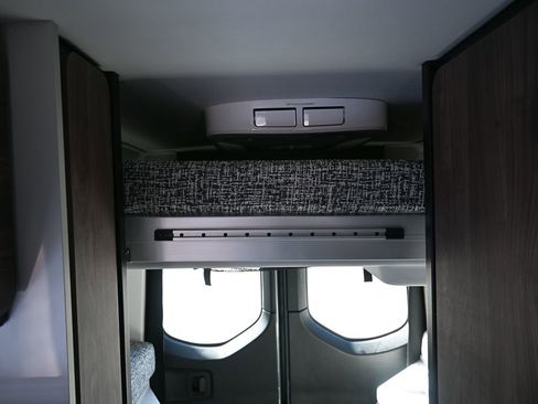 Used 2023 Mercedes-Benz Sprinter 2500 image 19